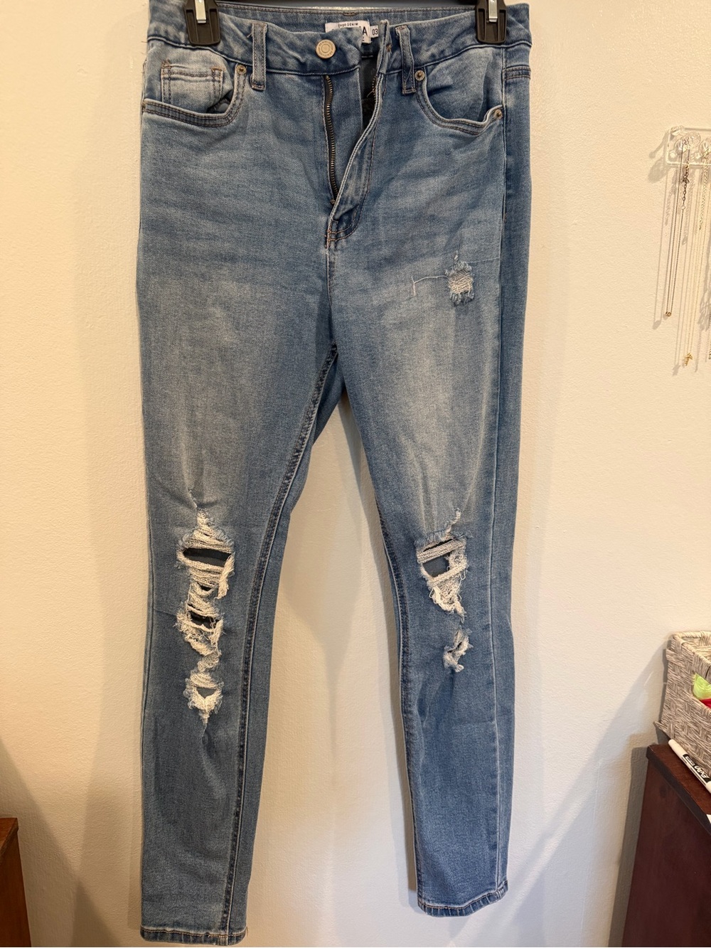 Columbia Light Blue Distressed Skinny Jeans